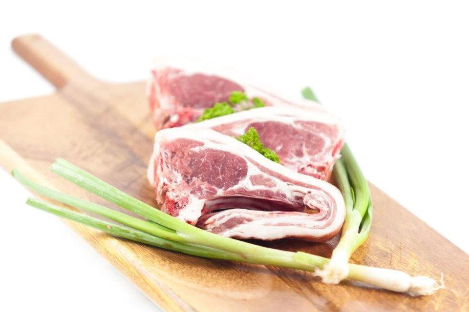 Lamb Cutlets 8 x large + 12 x 7oz Angus Burgers
